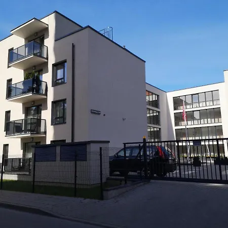 By The Linden Trees *