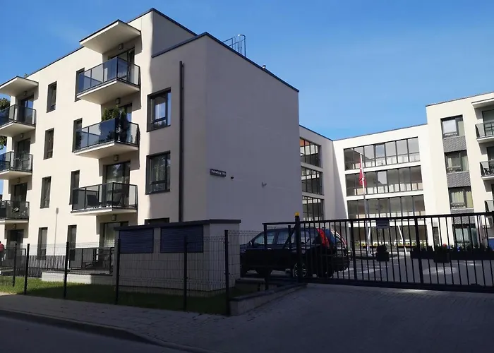 By The Linden Trees *